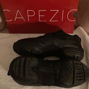 Capezio Fierce split sole dance sneaker worn once .